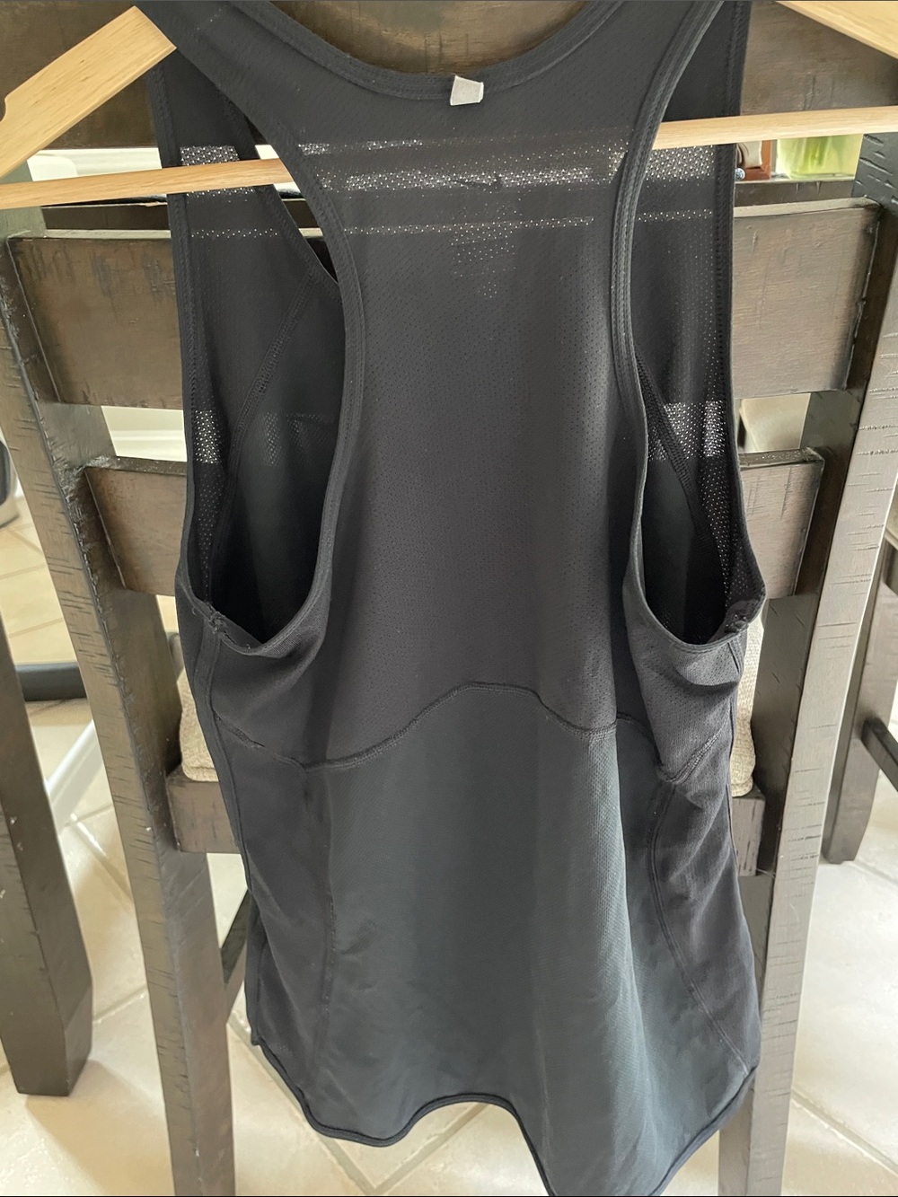 Nike Women’s Dri-FIT Tank Top - Picture 3 of 3